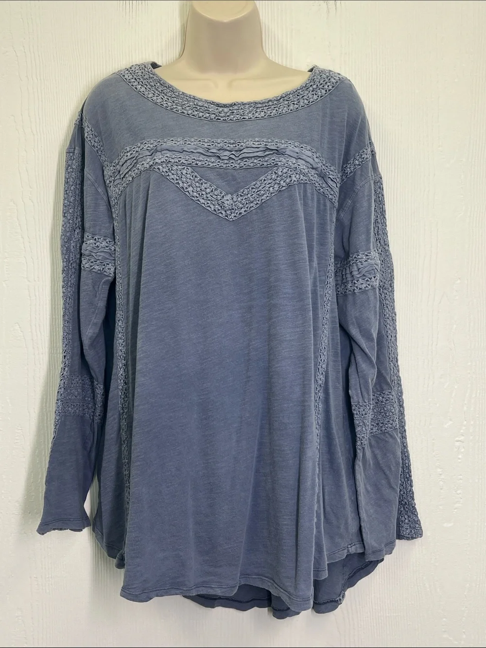Free People - Boy Meets Girl In Pacific Coast Crochet Accent Blue Lace Blouse M